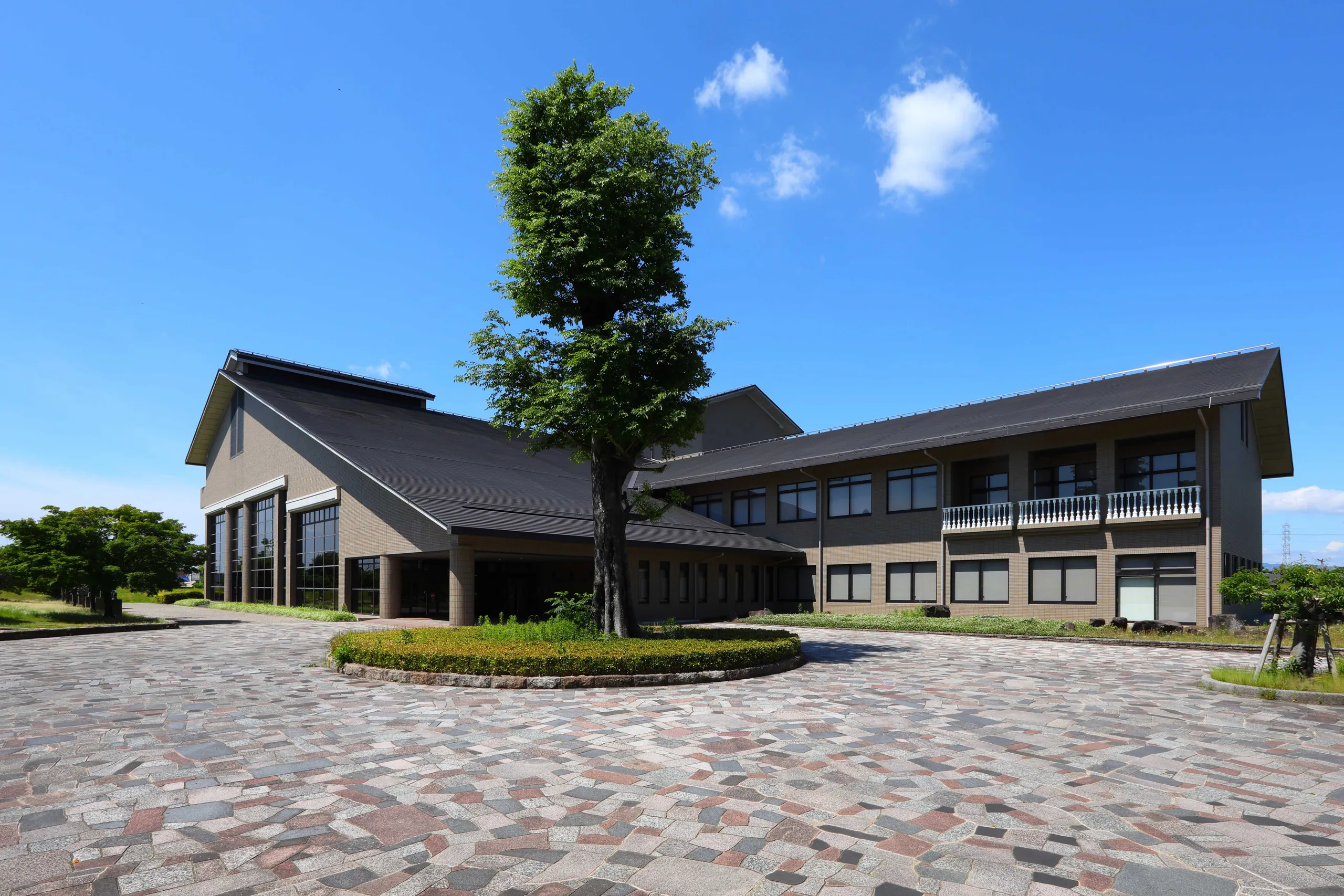 あま市美和図書館（あま市文化の杜） の店舗画像